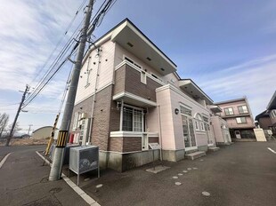 ベルクール石川2号館の物件外観写真